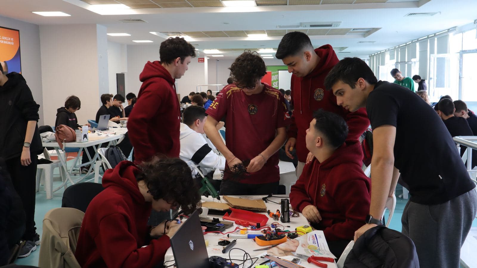 Hands-On Challenge sahne